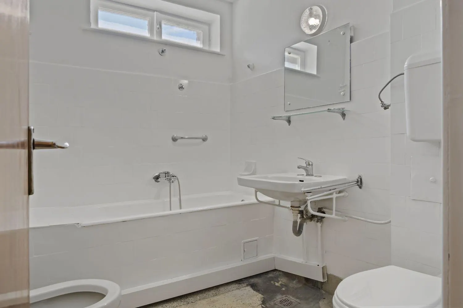 Afi Mall 3 Bedrooms Apartment - Perfect For Families Or Groups Bucareste 0*,